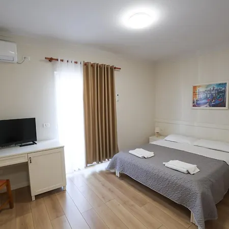 Joel Hotel Durrës